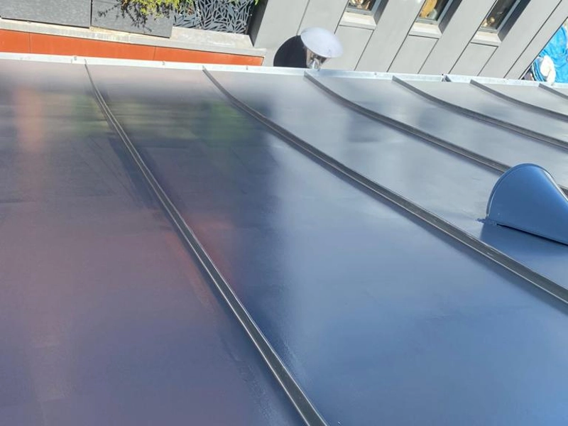 Joint debout en zinc pour toiture Toiture zinc joint debout