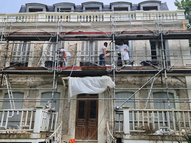 Ravalement de façade d'une maison de maître
