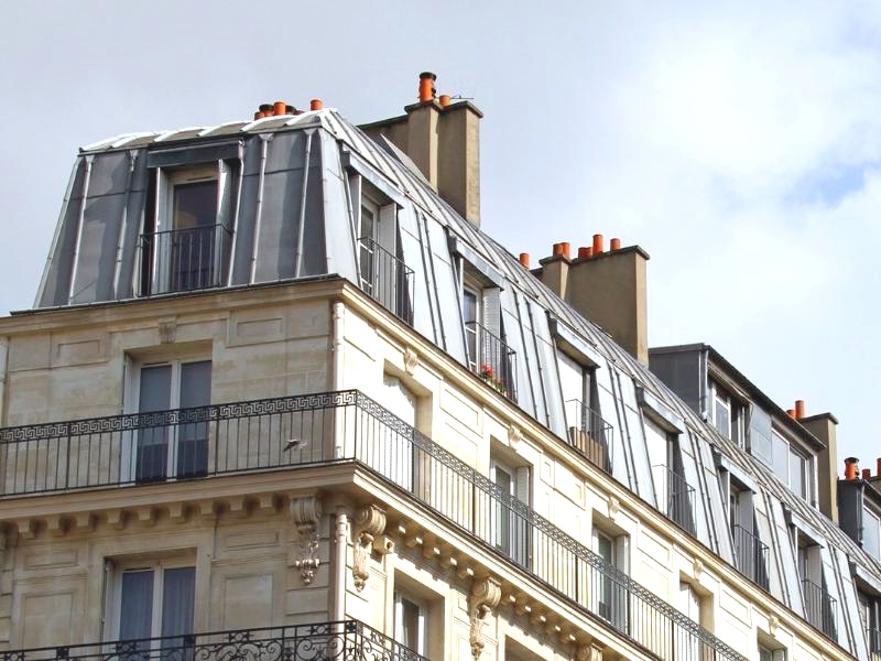 Toit haussmannien à Paris