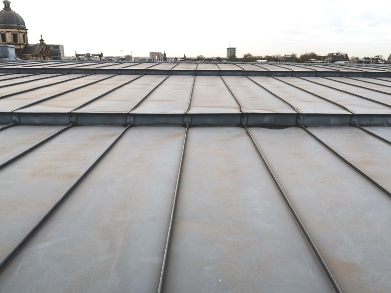 Comprendre le toit faible pente Couverture zinc à faible pente