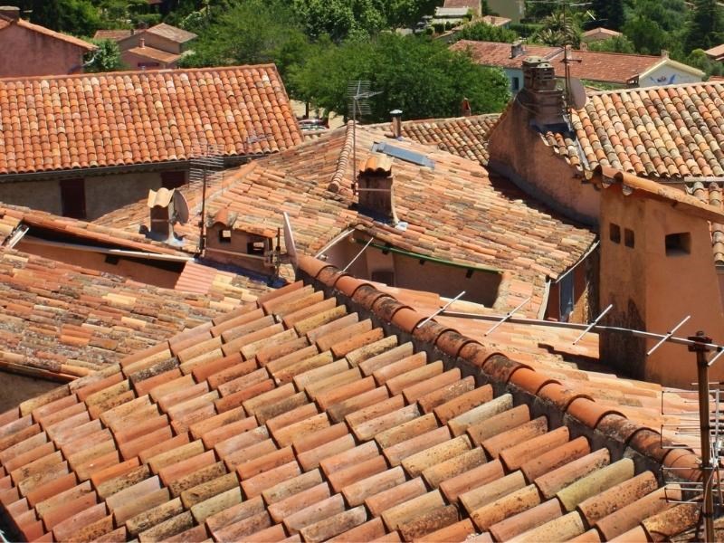 Toiture ancienne tuile : nos conseils Couverture en tuile canal