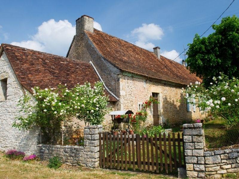 Prix de ravalement de façade de maison ancienne Coût d'un ravalement de façade ancienne