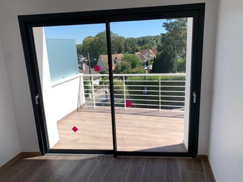 Porte-fenêtre alu coulissante en Île-de-France