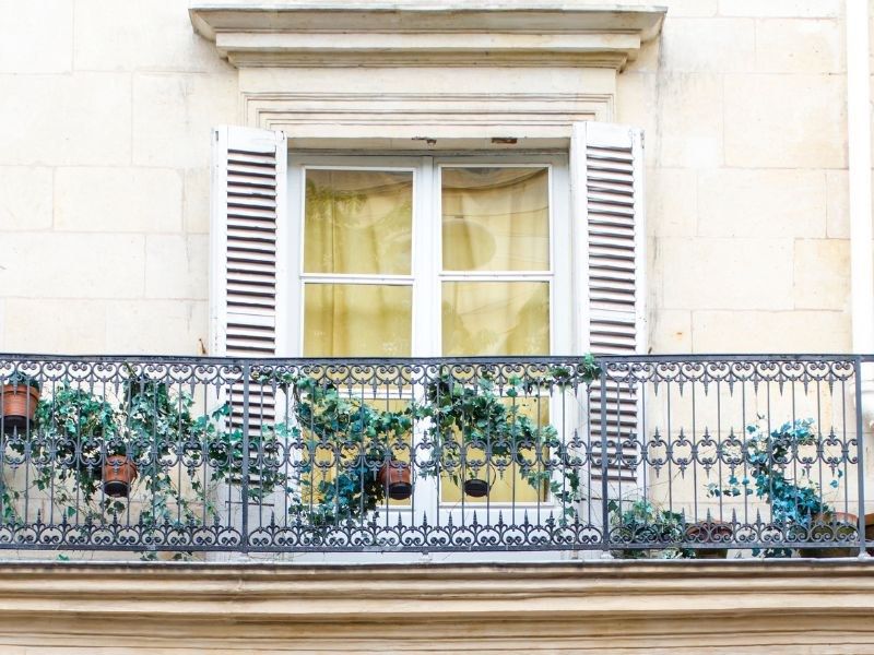 Pose et rénovation de fenêtre à Paris Fenêtre bois ancien