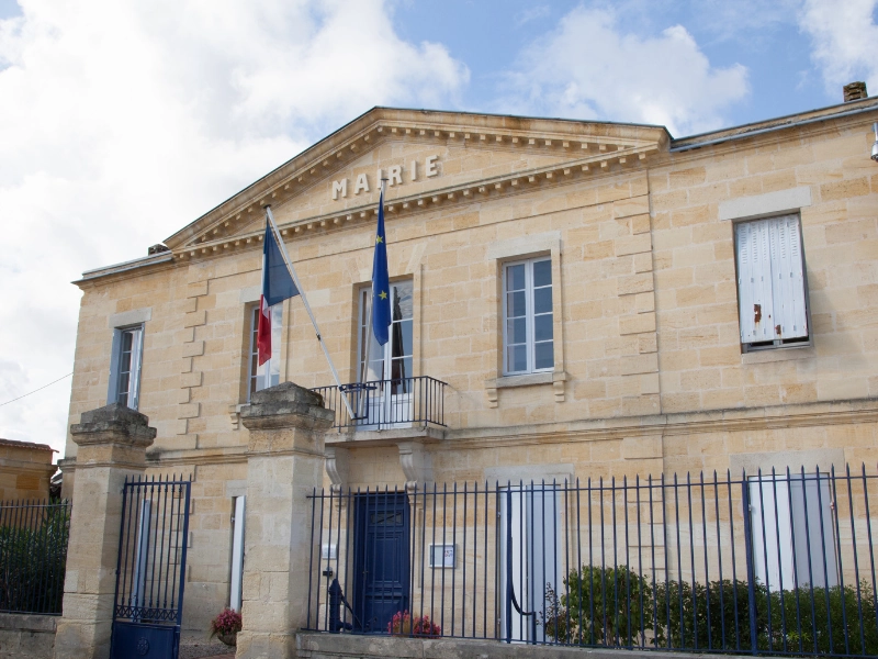 Surélévation de toiture : permis de construire Urbanisme et surélévation