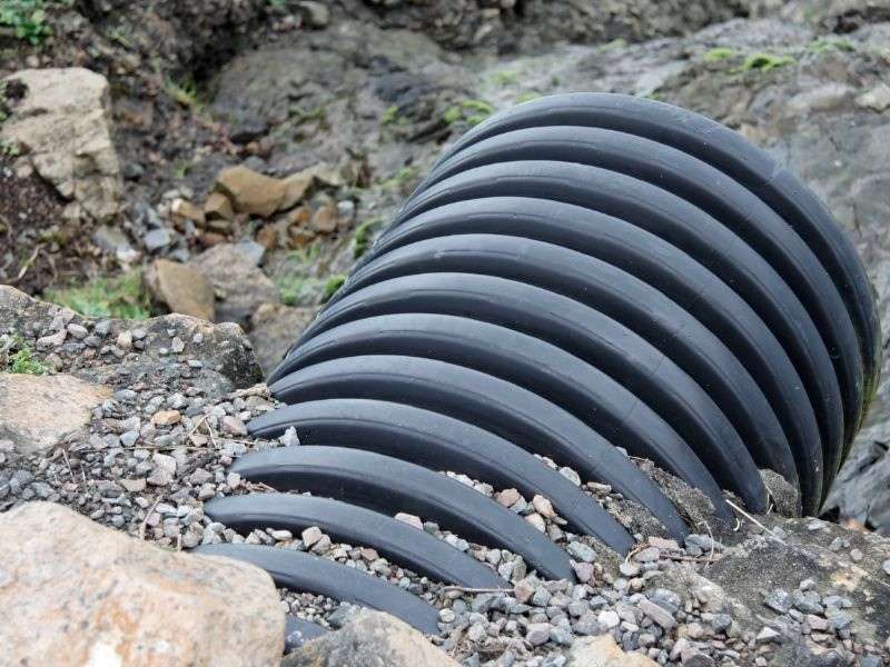 Entreprise de traitement de l'humidité Drainage périphérique d'une maison