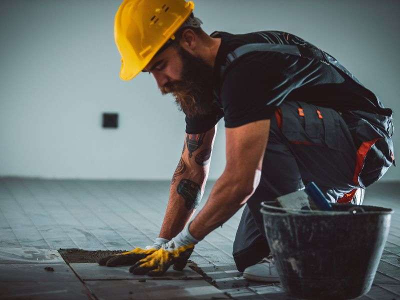 Entreprise de rénovation de maison en Île-de-France Qui contacter pour rénover une maison ?