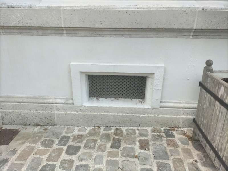 Soubassement de façade : définition et conseils Soubassement en pierre