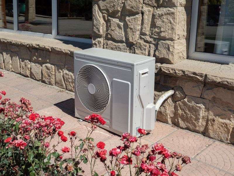 Installateur de pompe à chaleur à Paris et en Île-de-France Emplacement d'une pompe à chaleur