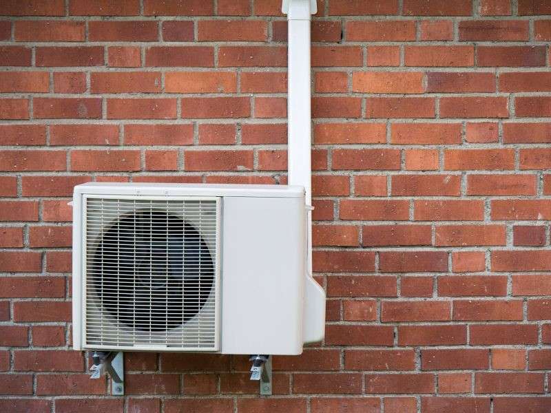Installateur de pompe à chaleur à Paris et en Île-de-France Pompe à chaleur dans une maison ancienne