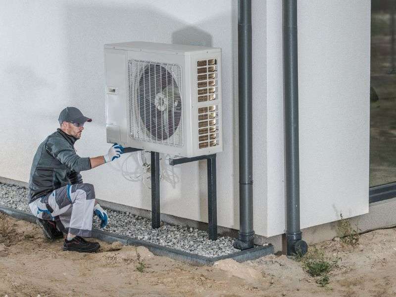 Installateur de pompe à chaleur à Paris et en Île-de-France Remplacer une chaudière au gaz par une pompe à chaleur