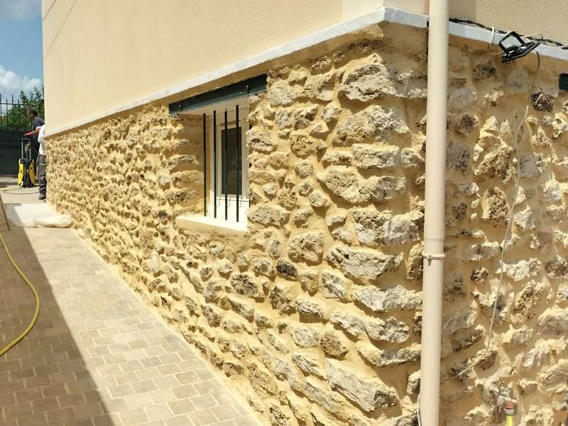 Ravalement de façade en pierre