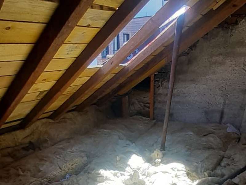 Comment isoler une toiture ancienne ?