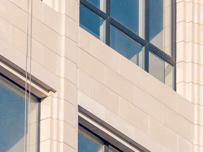 Entreprise spécialisée en pierre de taille à Paris et en Île-de-France Pierre agrafée façade