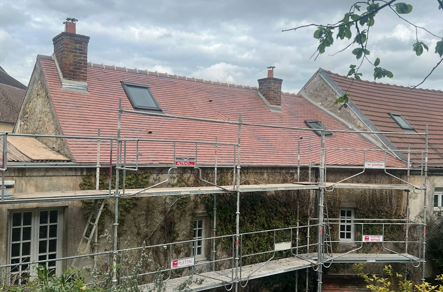 Restauration de toiture val doise