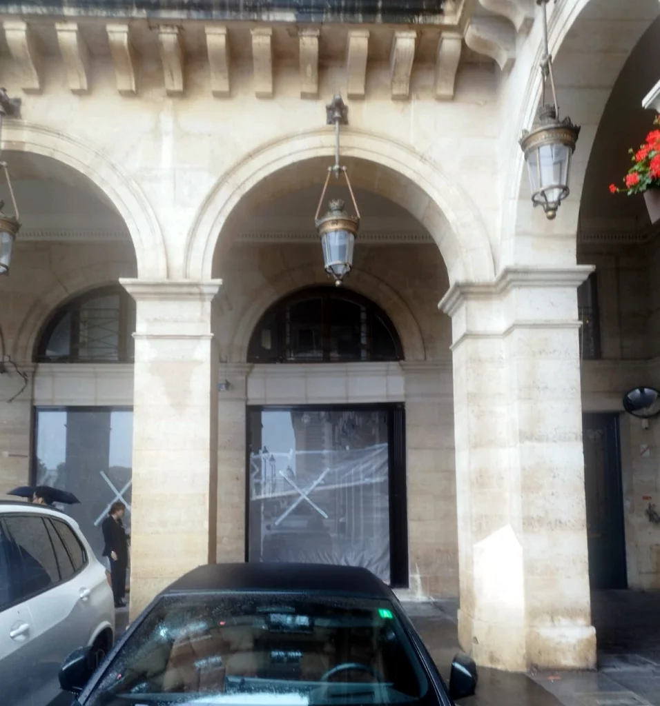 Devanture pierre de taille paris 75