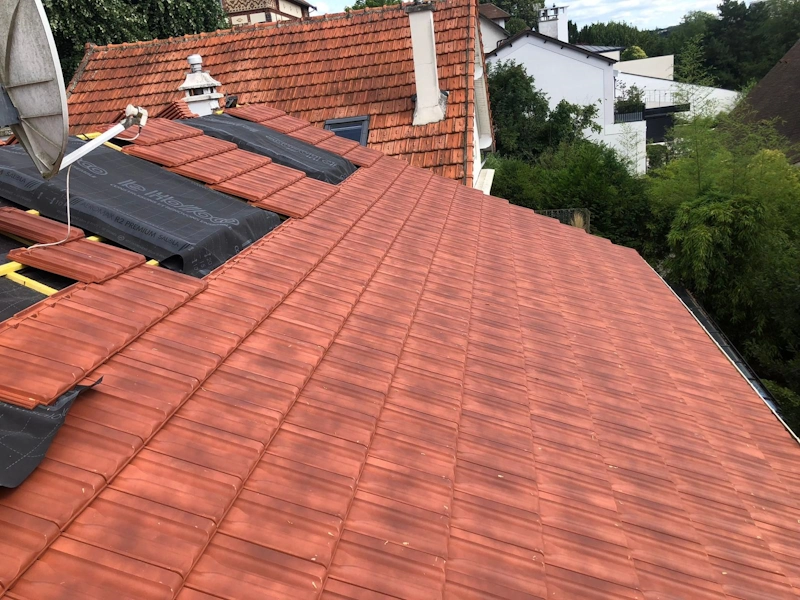 Toiture tuiles chambourcy 78240