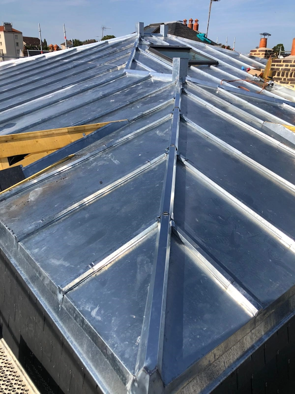 Renovation couverture zinc pontoise