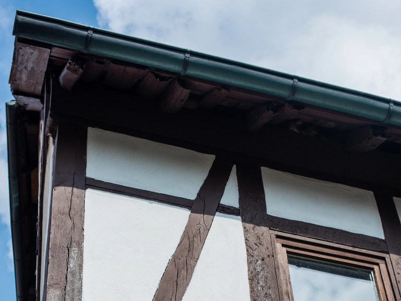 Rénover un mur en colombage extérieur Zingueries et ossature bois