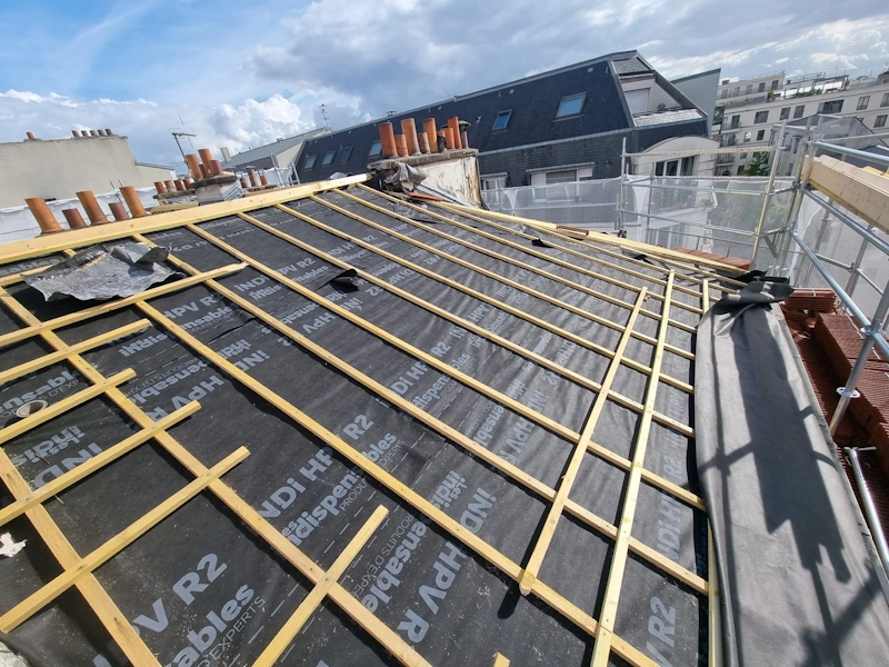 Rénovation de toiture d'immeuble
