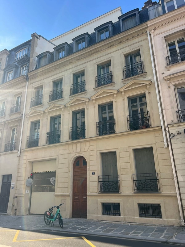 Ravalement facade en pierre paris 75008