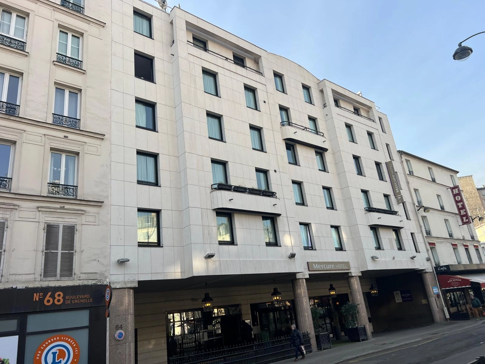 Ravalement hotel pierre agrafee