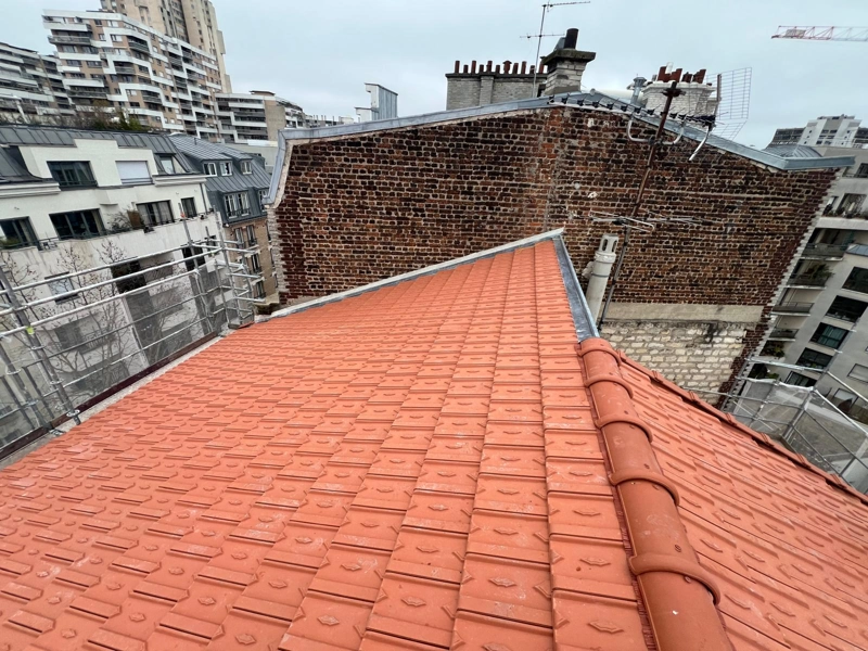 Renovation toiture tuiles mecaniques paris 16