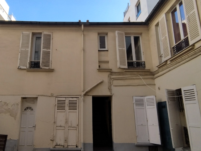 Ravalement de courette d'immeuble : le guide pratique Ravalement façade sur cour