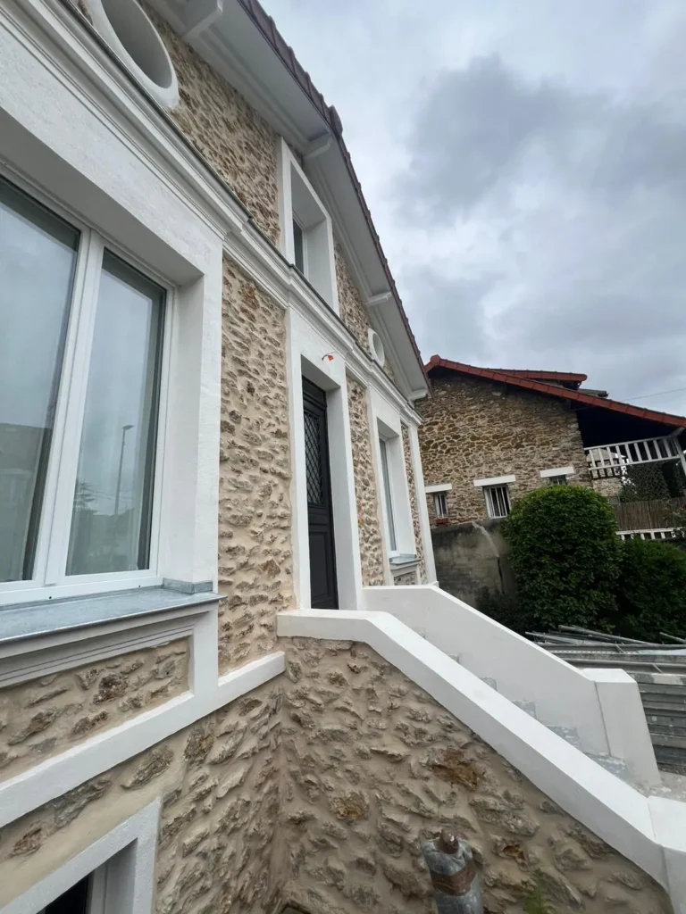 Chantier facade pierre rosny sous bois