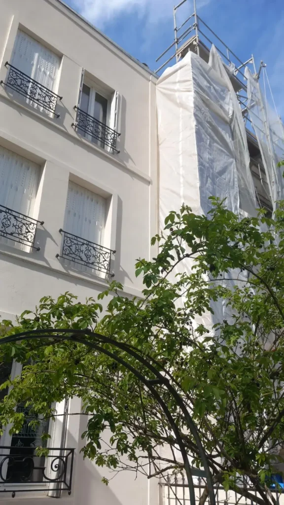 Facade renovee paris 13 ite