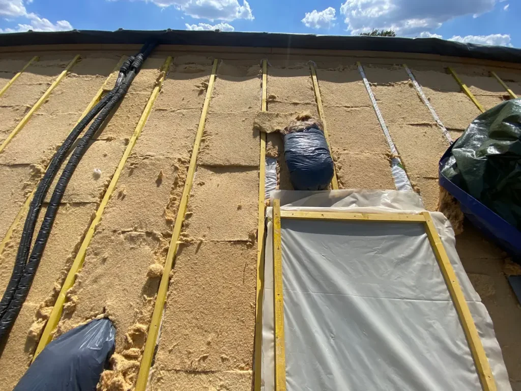 Travaux toiture sarking fibre morsang