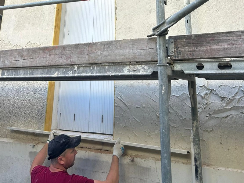 Enduit de façade à Paris et en Île-de-France Refaire un enduit de façade