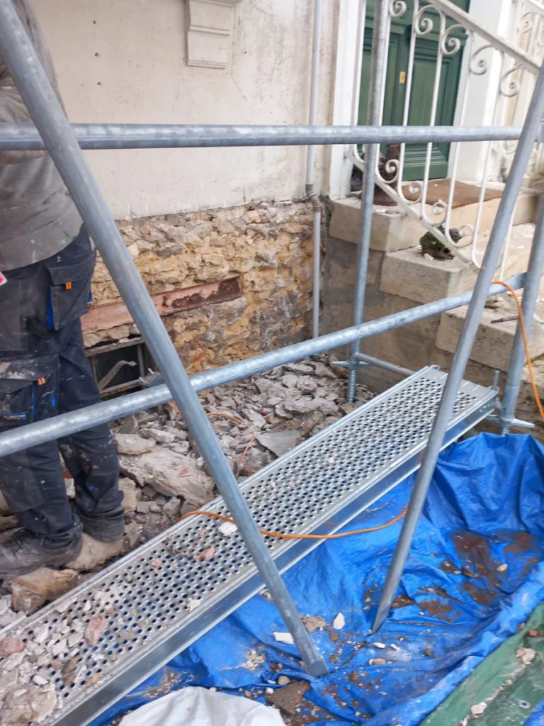 Ravalement pignon verrieres le buisson