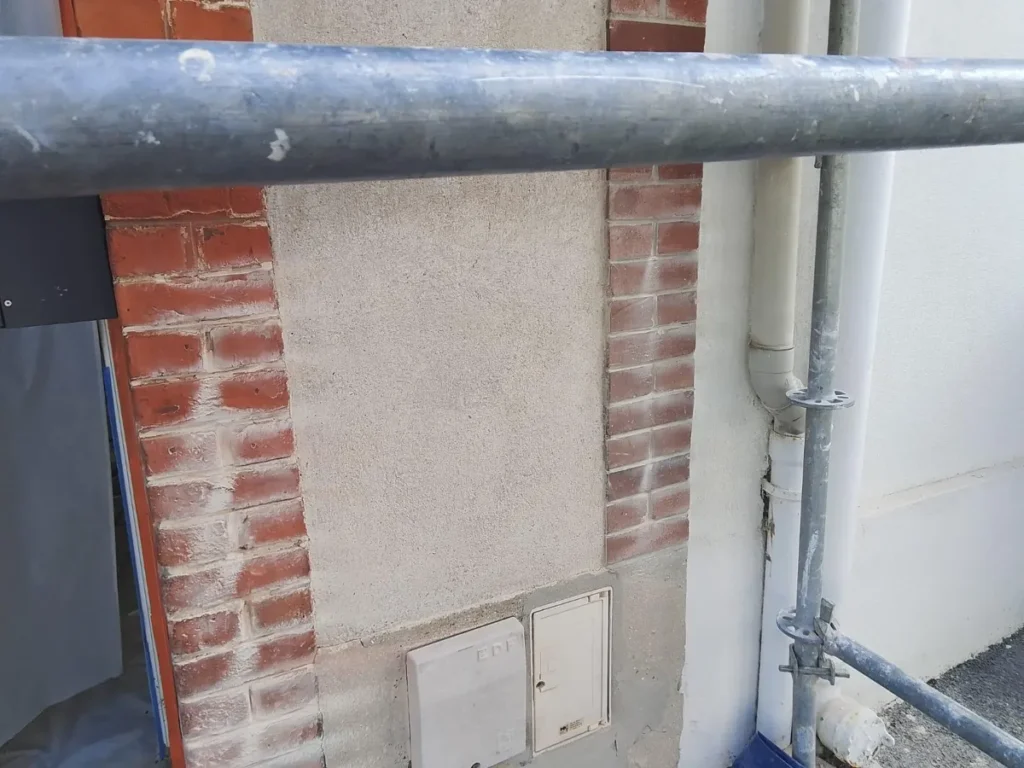 Travaux facade pierre et brique meudon