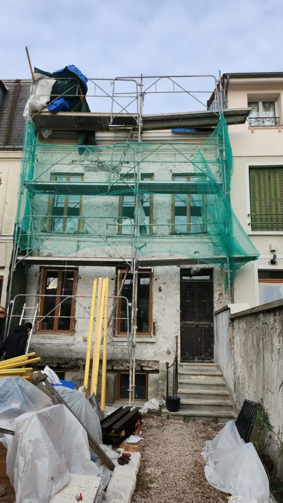 Enduit traditionnel a la chaux montreuil