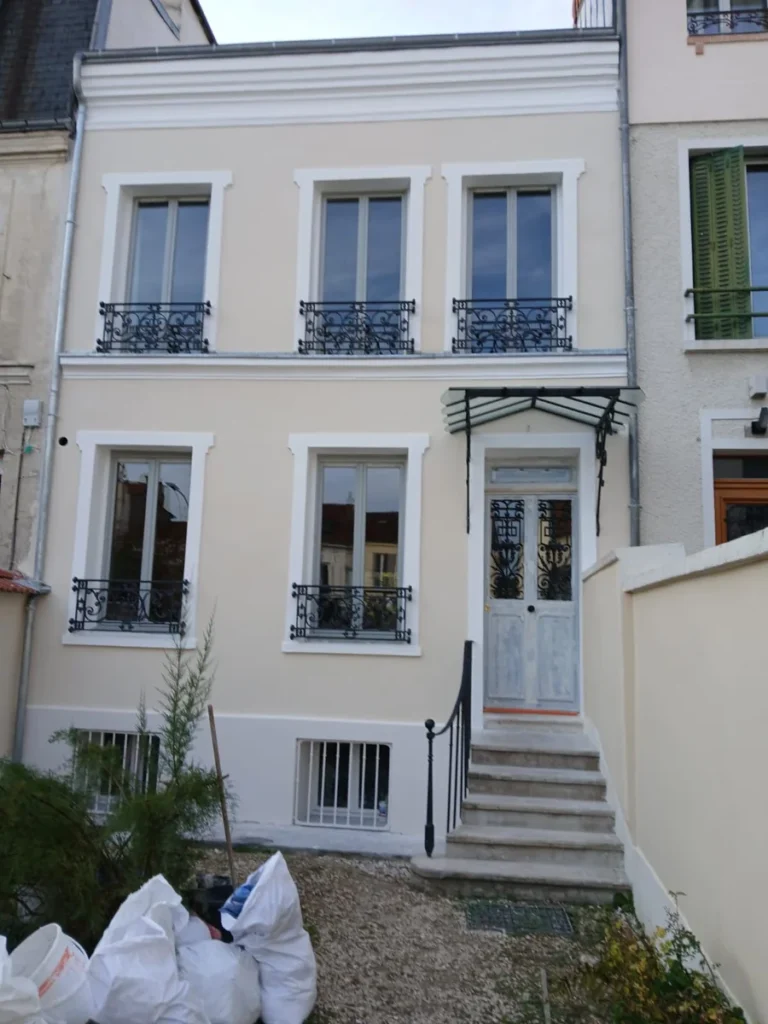 Renovation facade decor montreuil