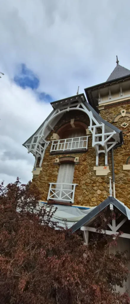 Entreprise couvreur artisan sceaux