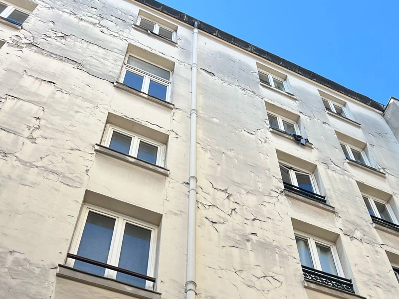 Ravalement de façade pas cher : risques, méthodes et conseils Ravalement pas cher