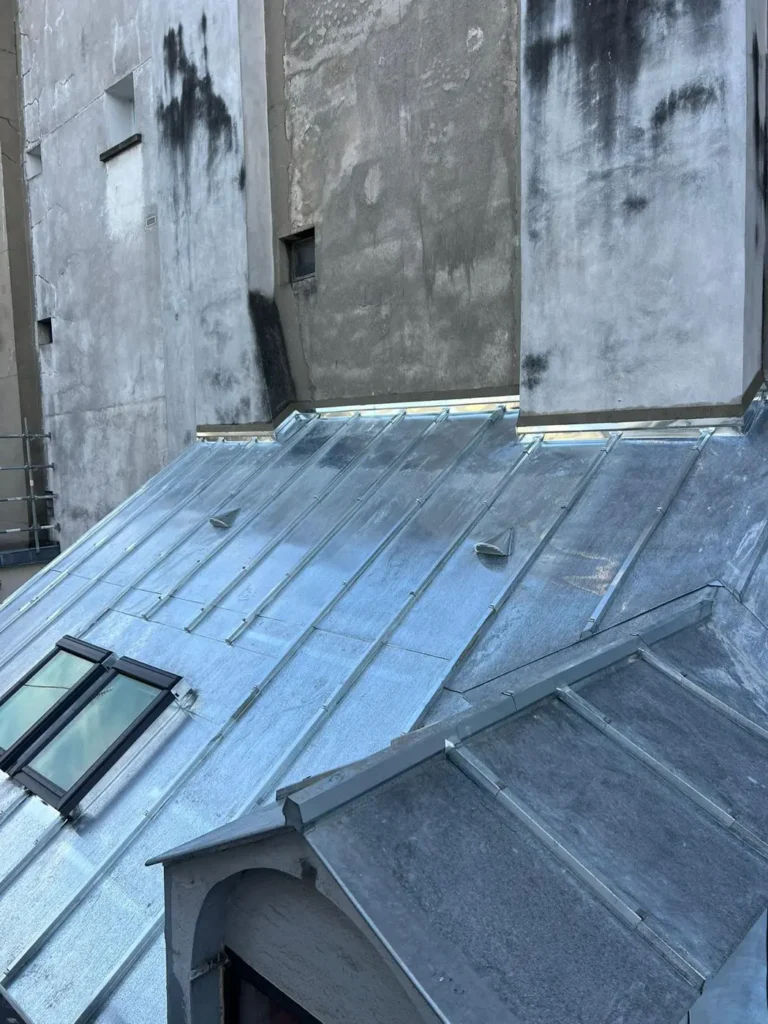 Artisan couvreur zinc paris 75010