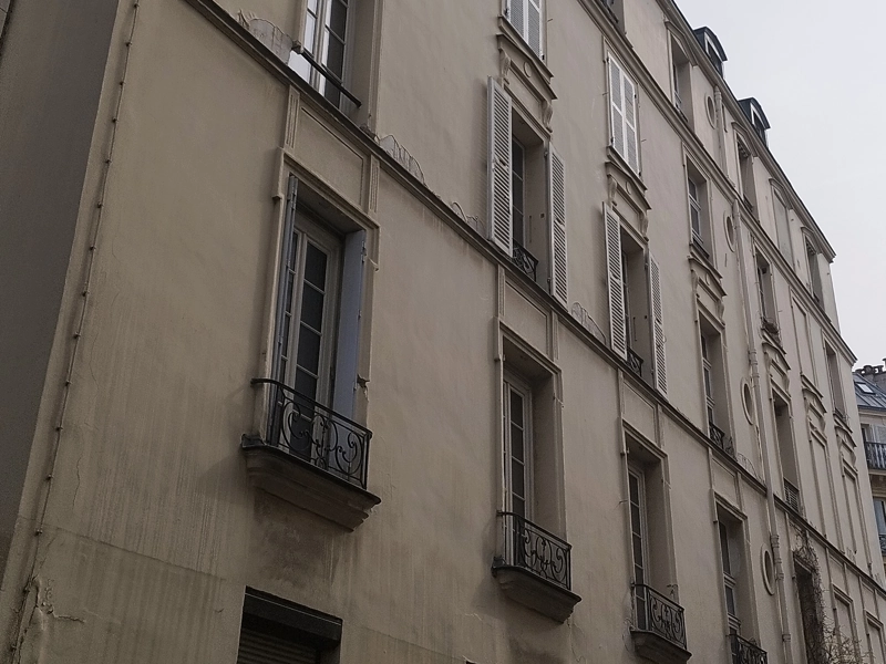 Enduit de façade à Paris et en Île-de-France Enduit de façade qui sonne creux